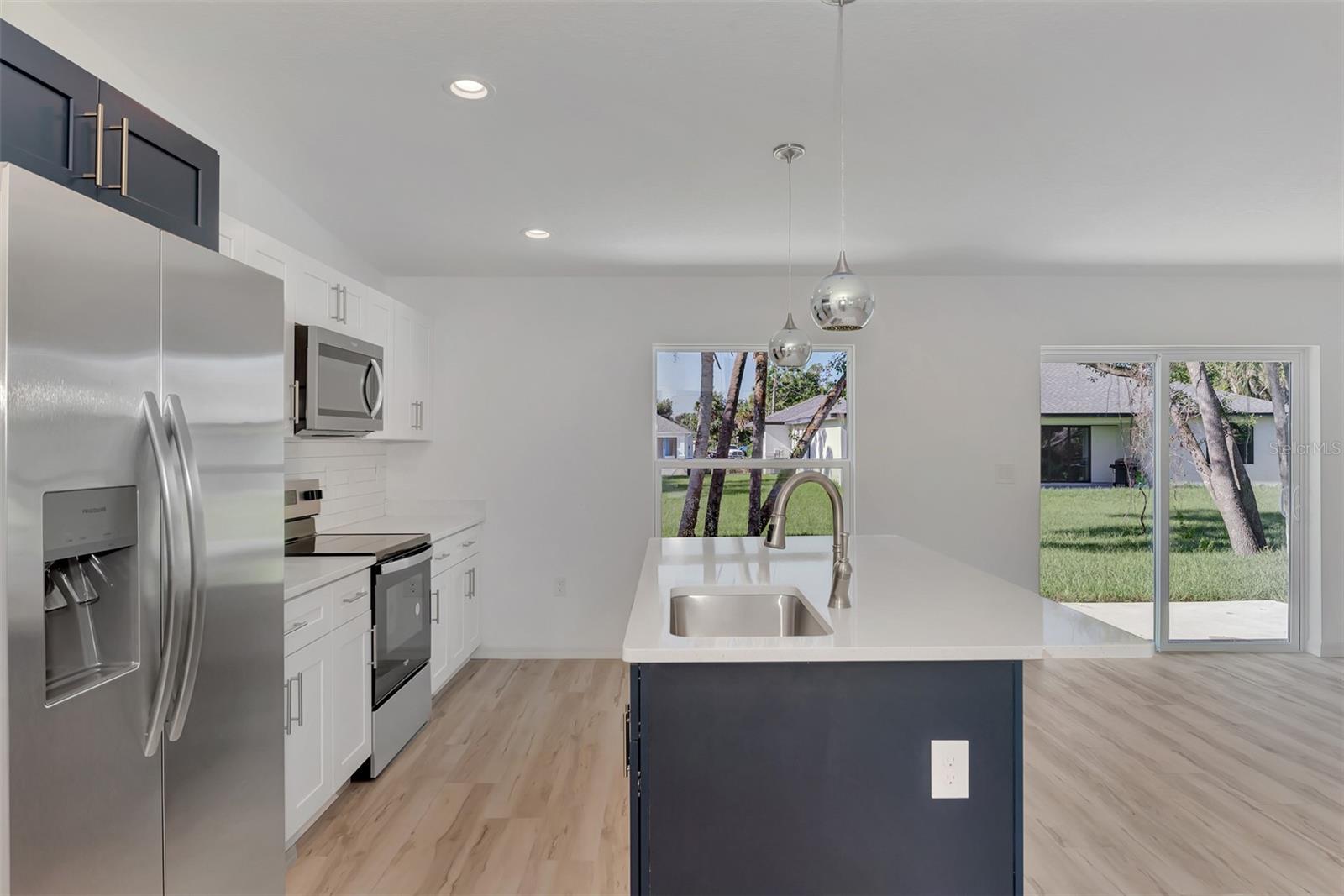 5049 BIRDSONG ST — photo 12