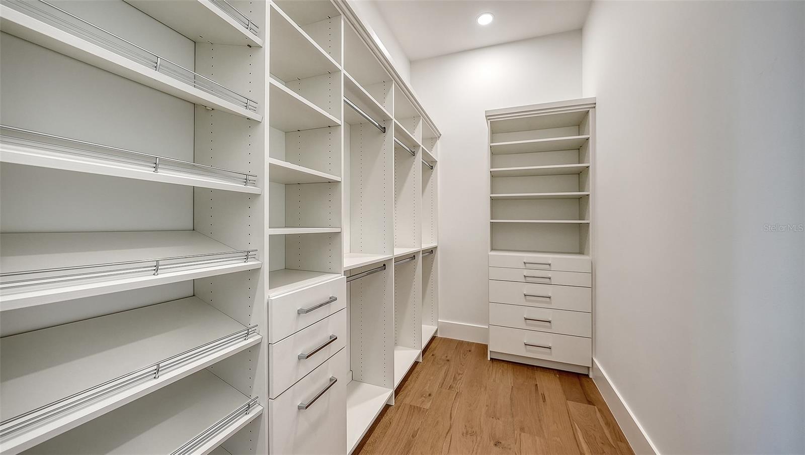 1521 S LAKE SHORE DR — photo 30