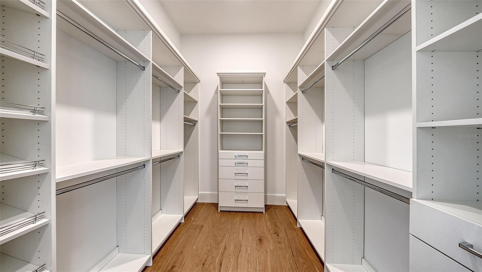 1521 S LAKE SHORE DR — photo 29