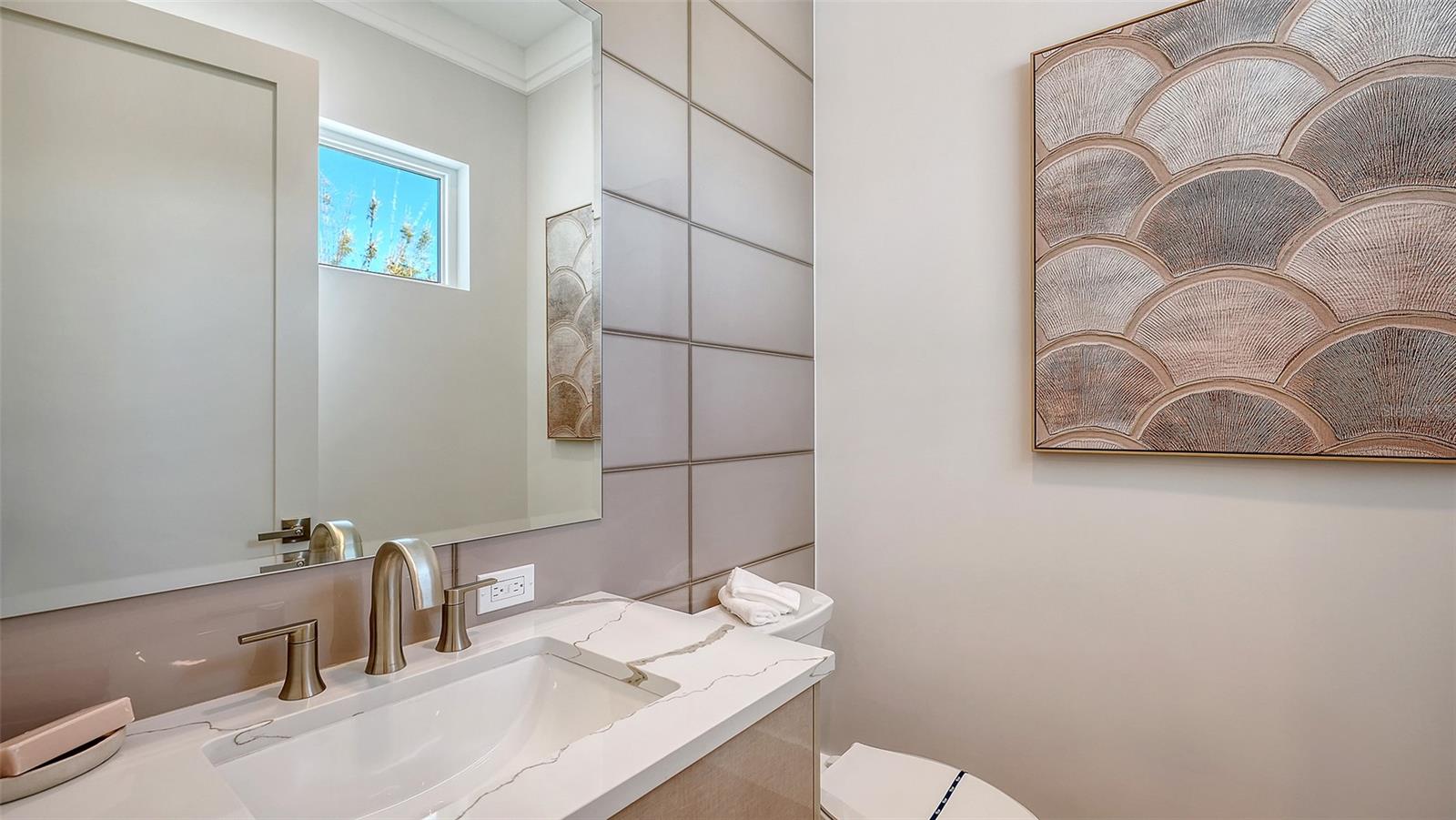 1521 S LAKE SHORE DR — photo 53