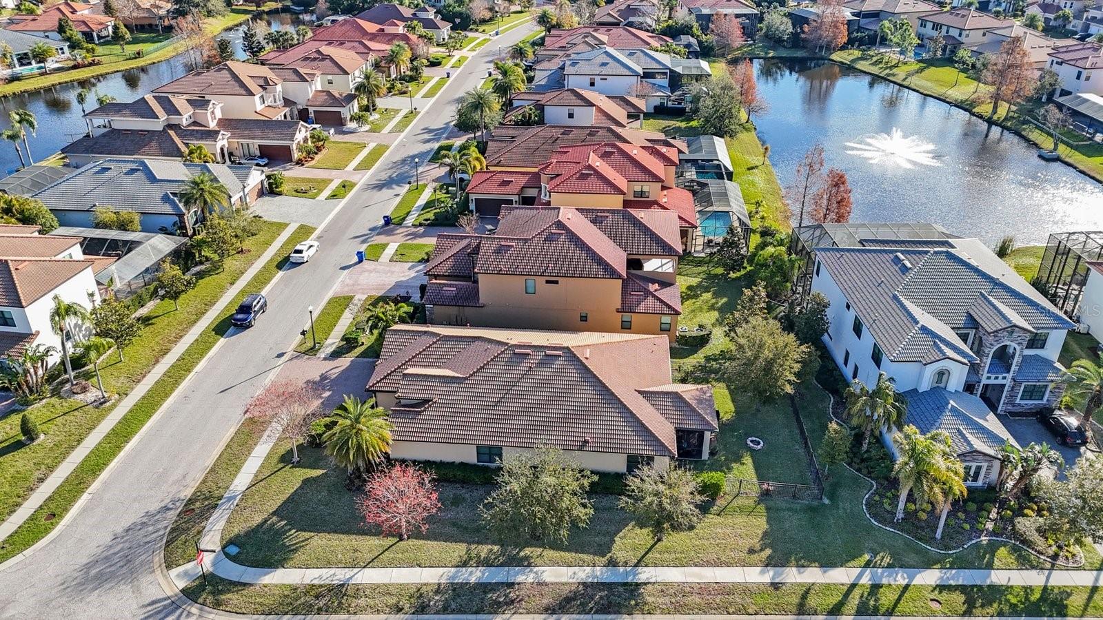 2564 GRAND CYPRESS BLVD — photo 52