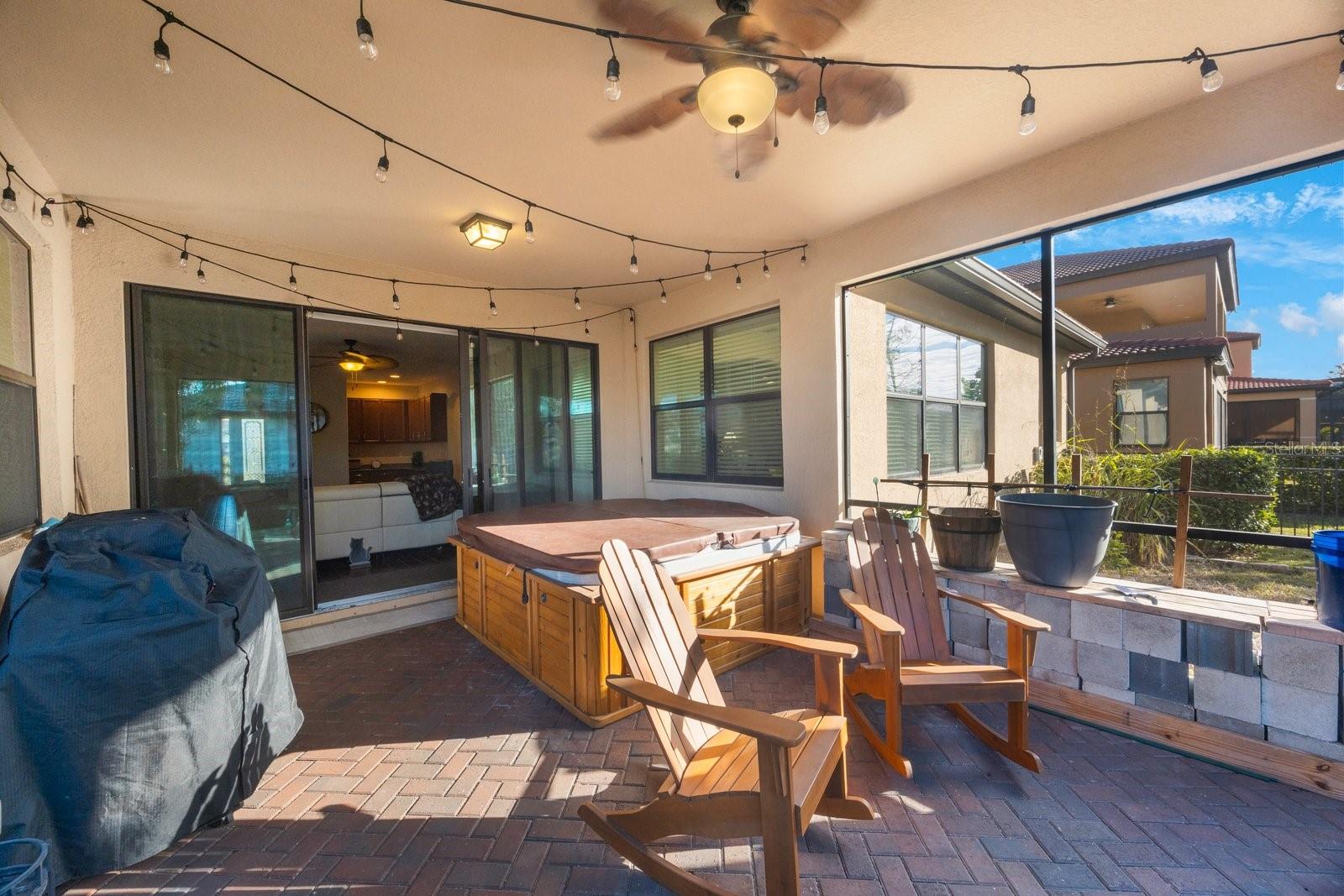 2564 GRAND CYPRESS BLVD — photo 40