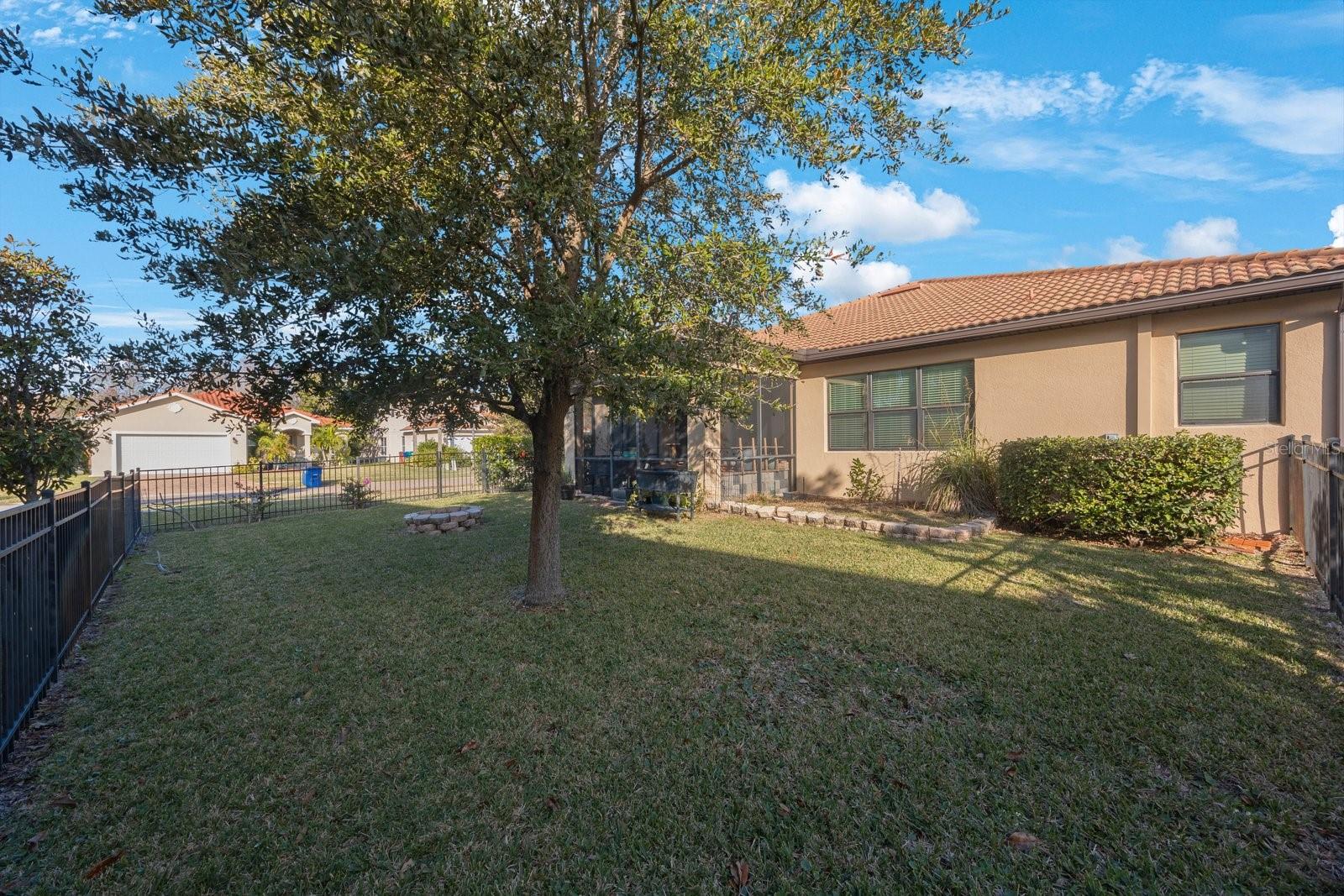 2564 GRAND CYPRESS BLVD — photo 43