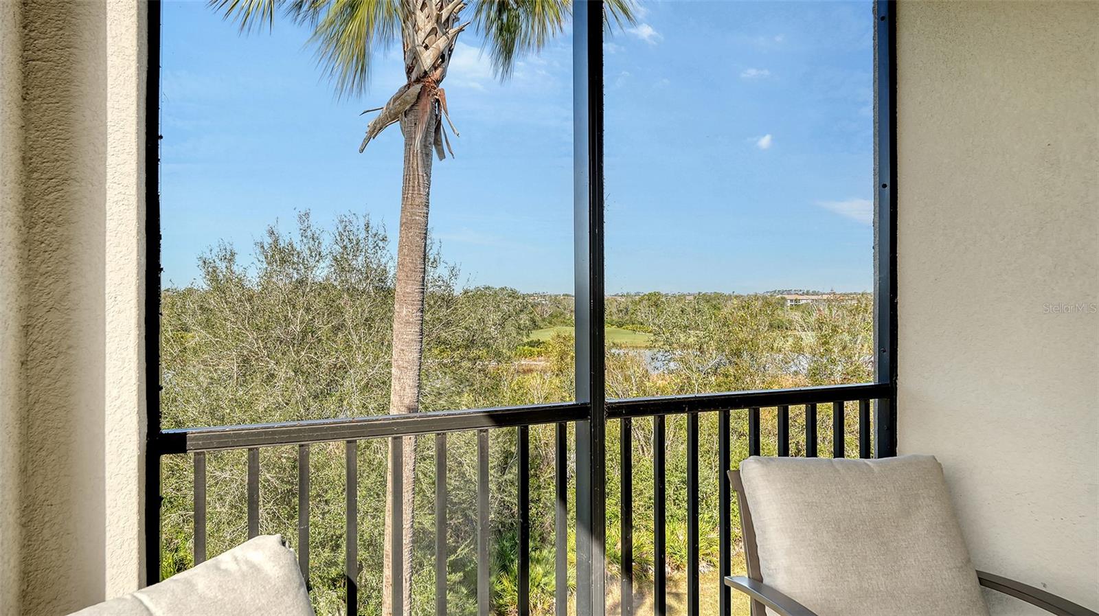17510 GAWTHROP DR #308 — photo 34