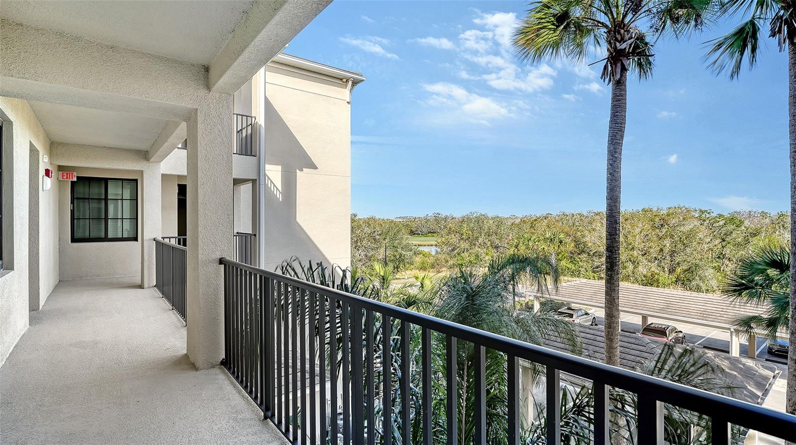 17510 GAWTHROP DR #308 — photo 3