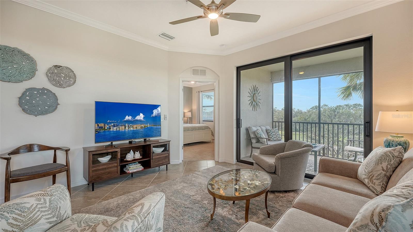 17510 GAWTHROP DR #308 — photo 6