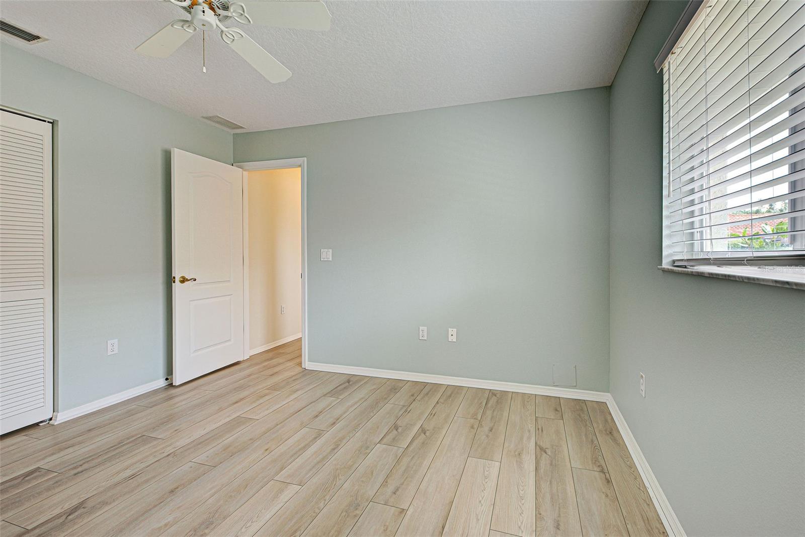 339 MEADOW BEAUTY CT — photo 47