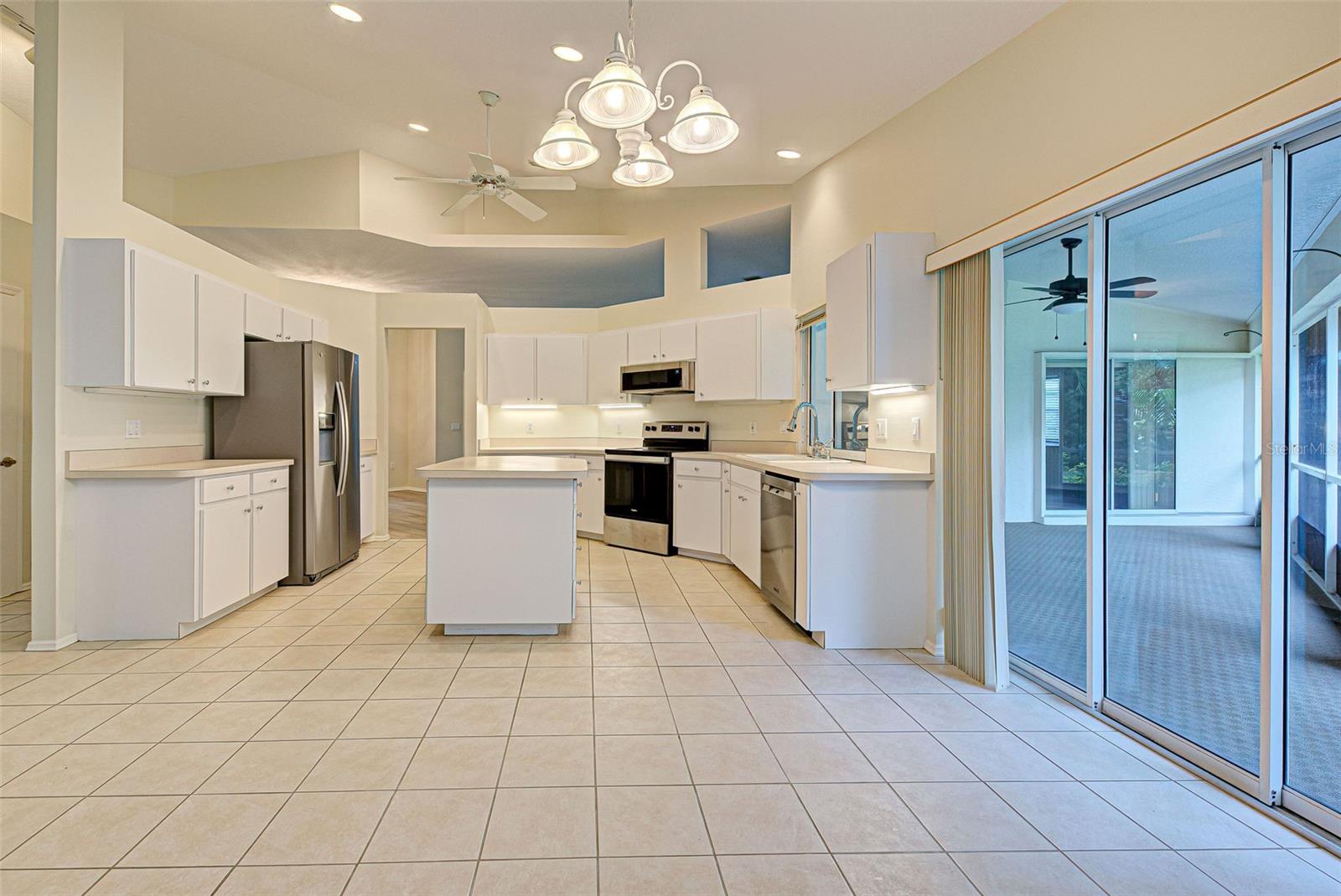 339 MEADOW BEAUTY CT — photo 19