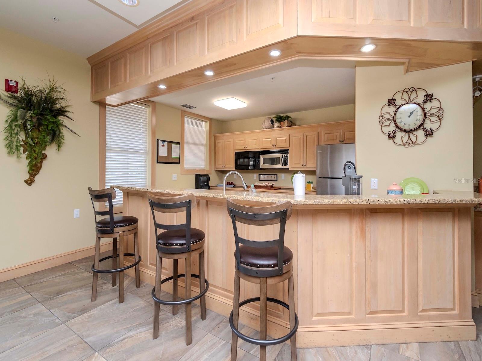 1429 VILLA CAPRI CIR #306 — photo 33