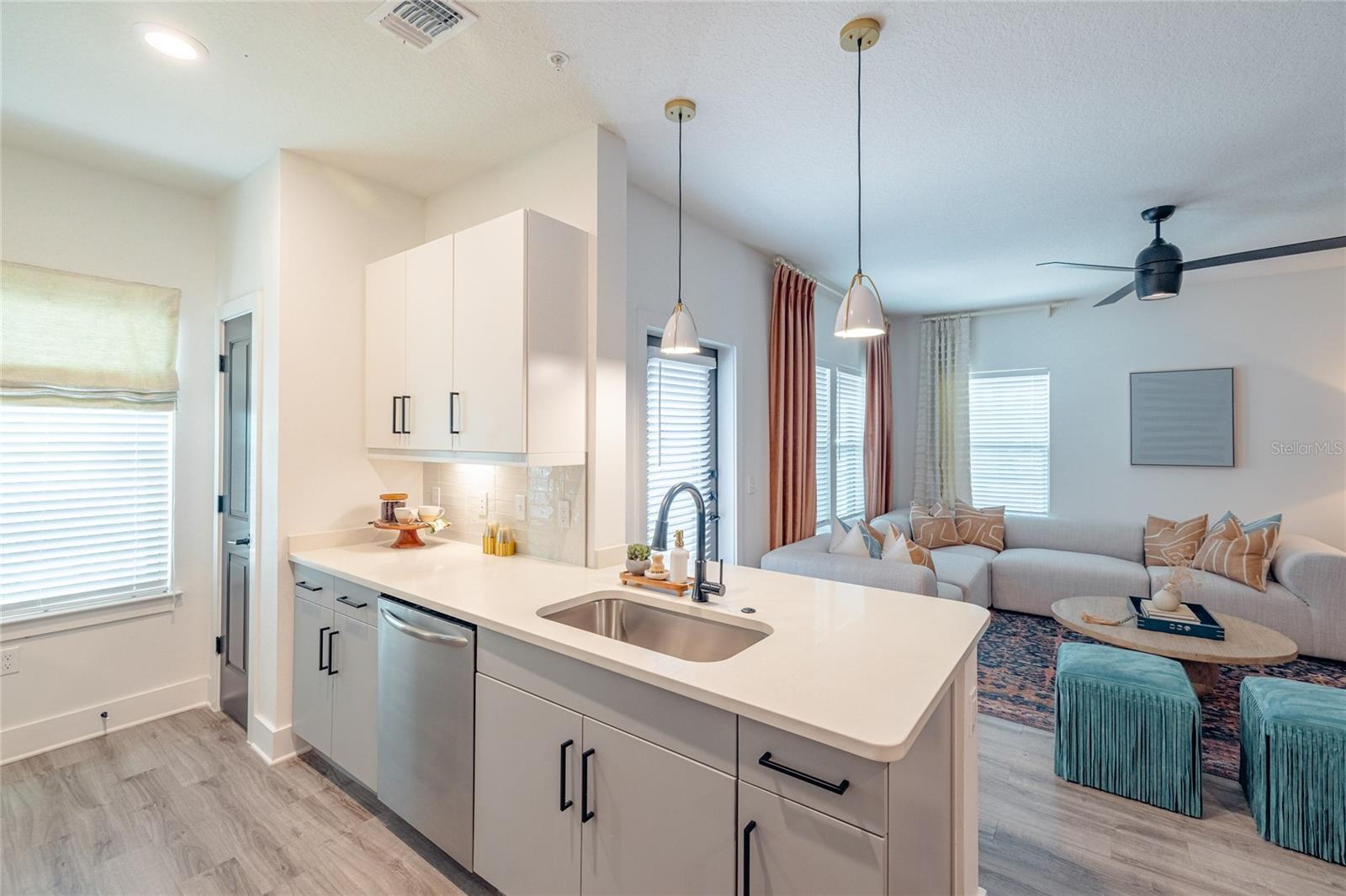 1420 LAKEFRONT DR #6212 — photo 5