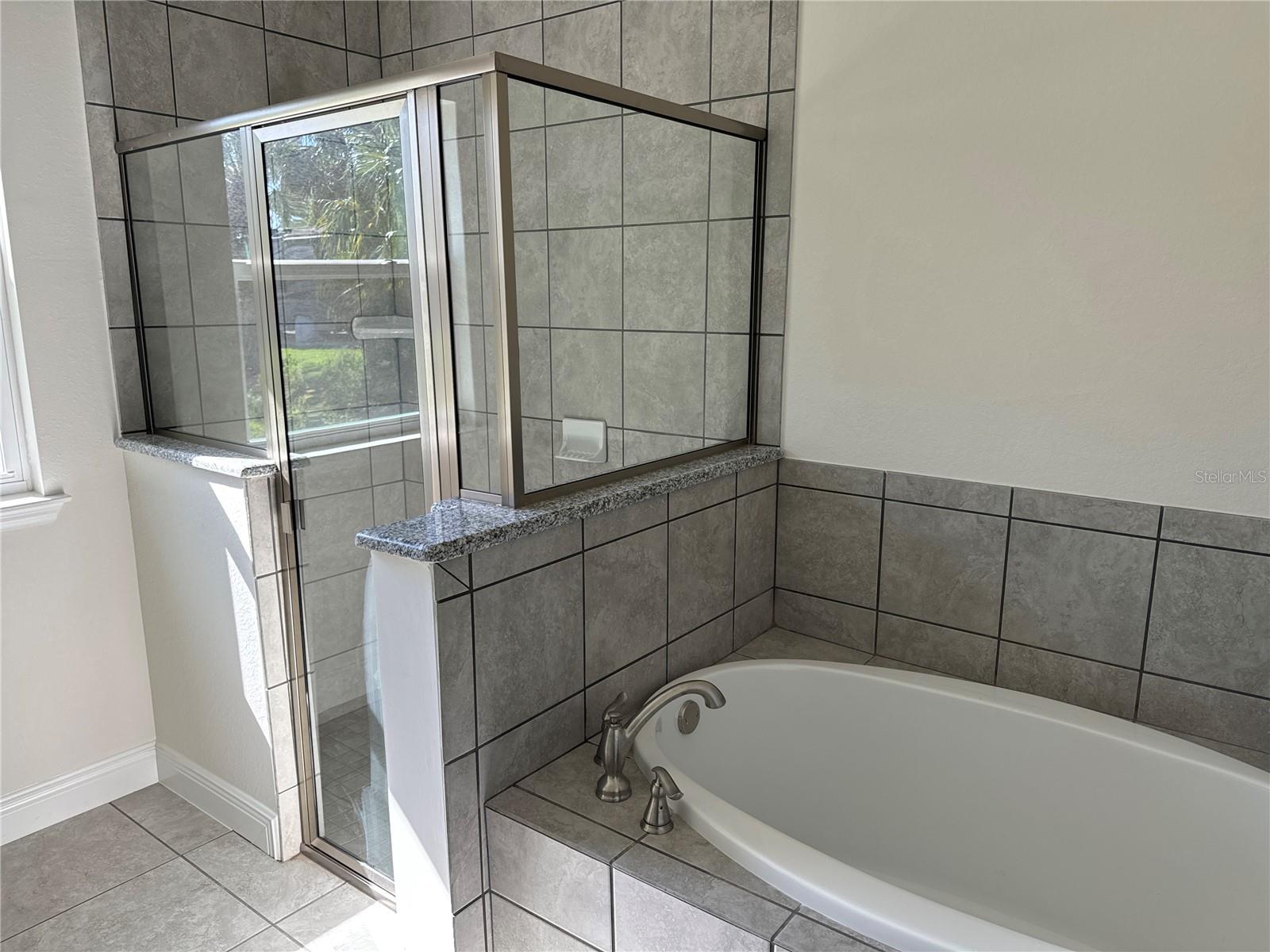 1449 MARJORIE LN — photo 4