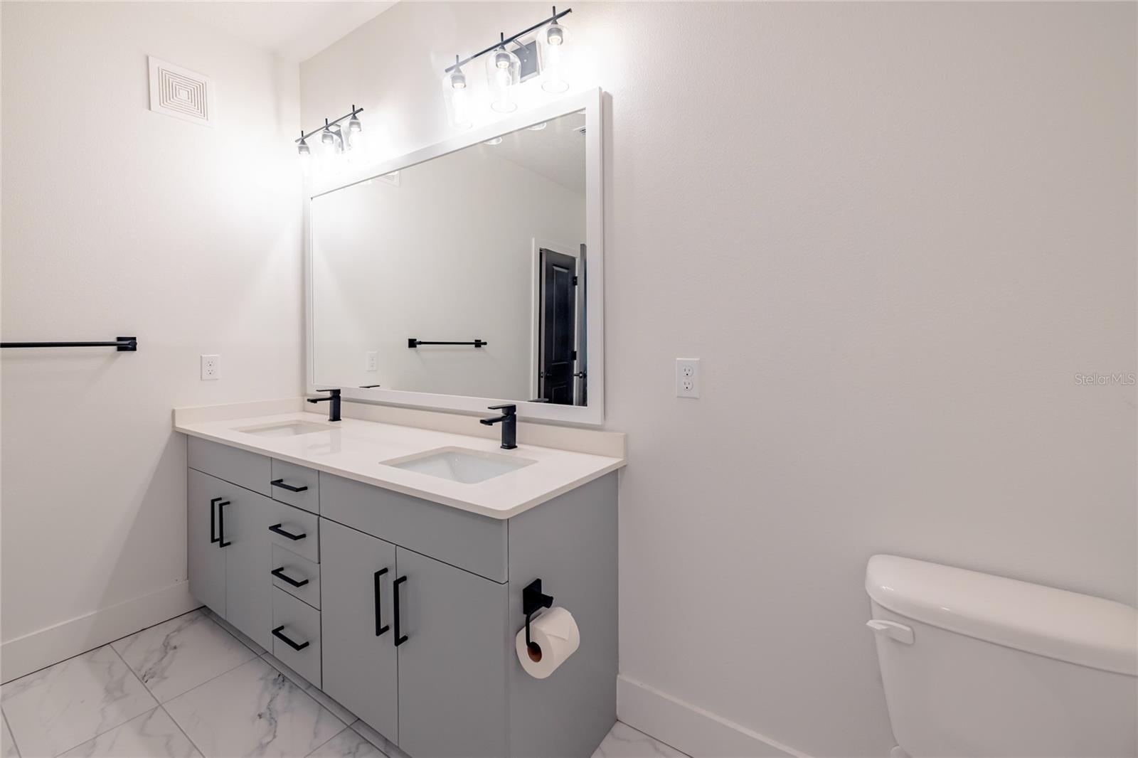 1420 LAKEFRONT DR #7311 — photo 25
