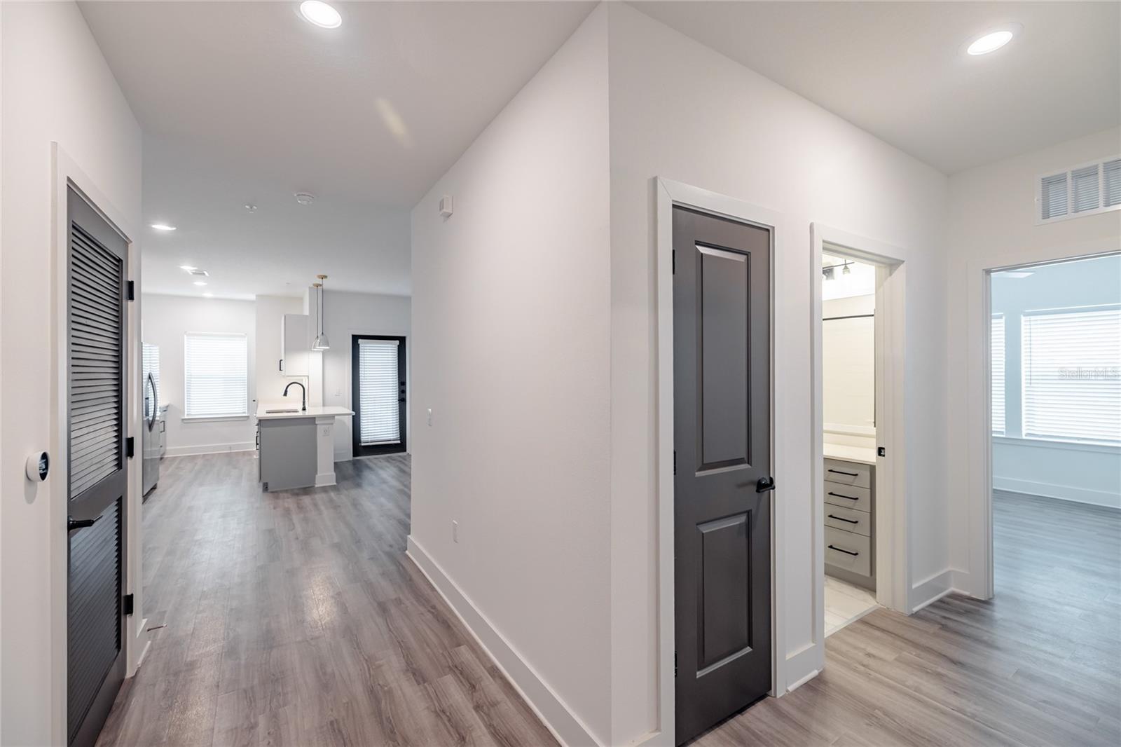 1420 LAKEFRONT DR #7311 — photo 3