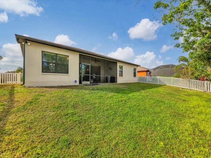 9214 RAES CREEK PL — photo 32