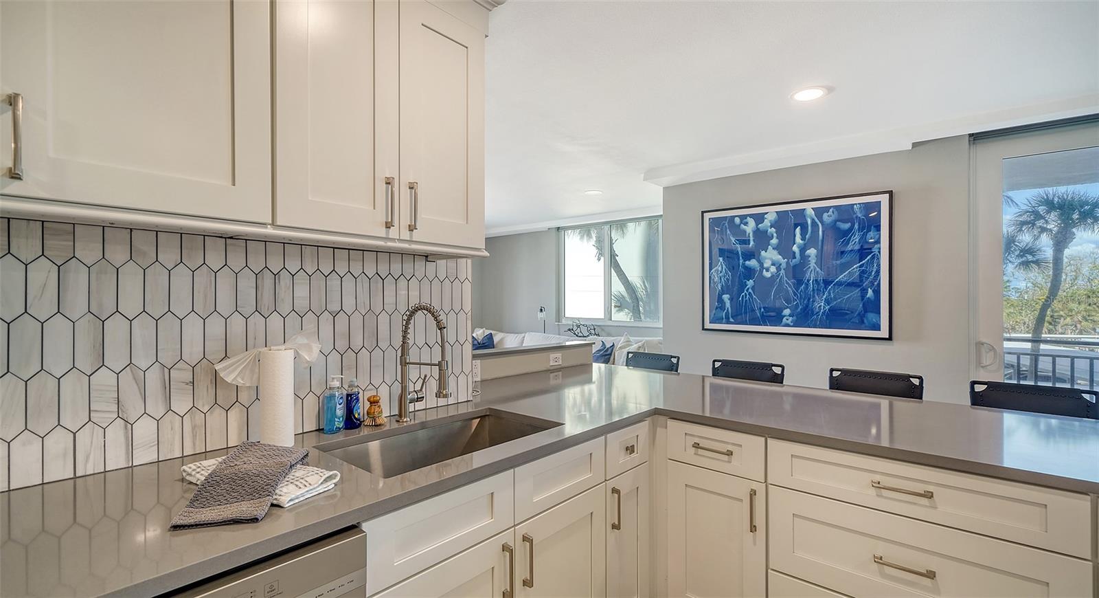 4822 OCEAN BLVD #2F — photo 8