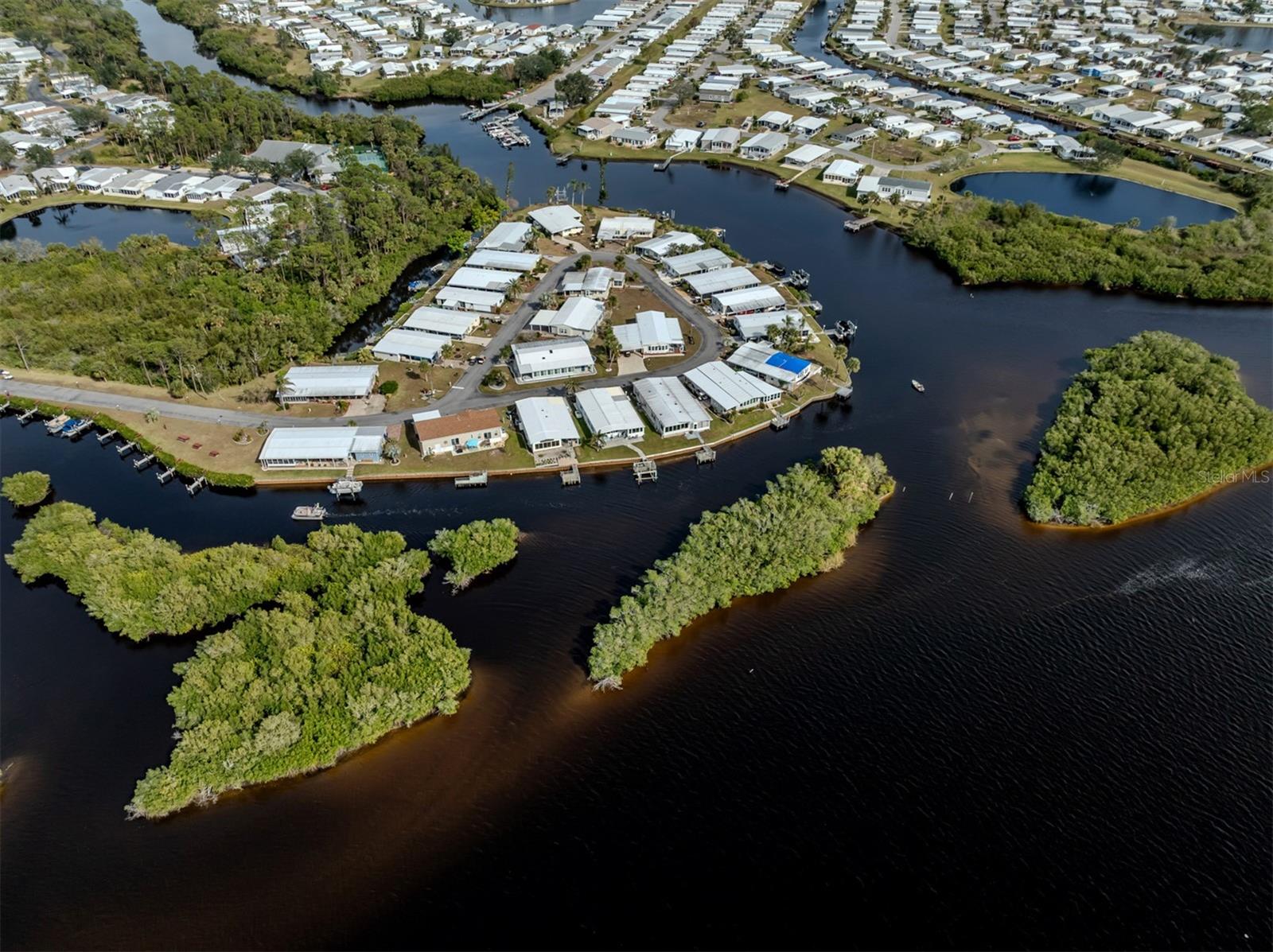 106 ISLAND POINT RD — photo 38