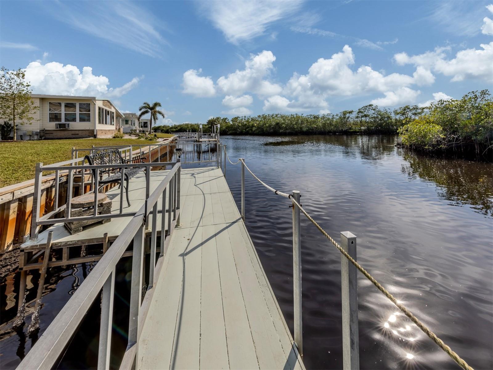 106 ISLAND POINT RD — photo 16