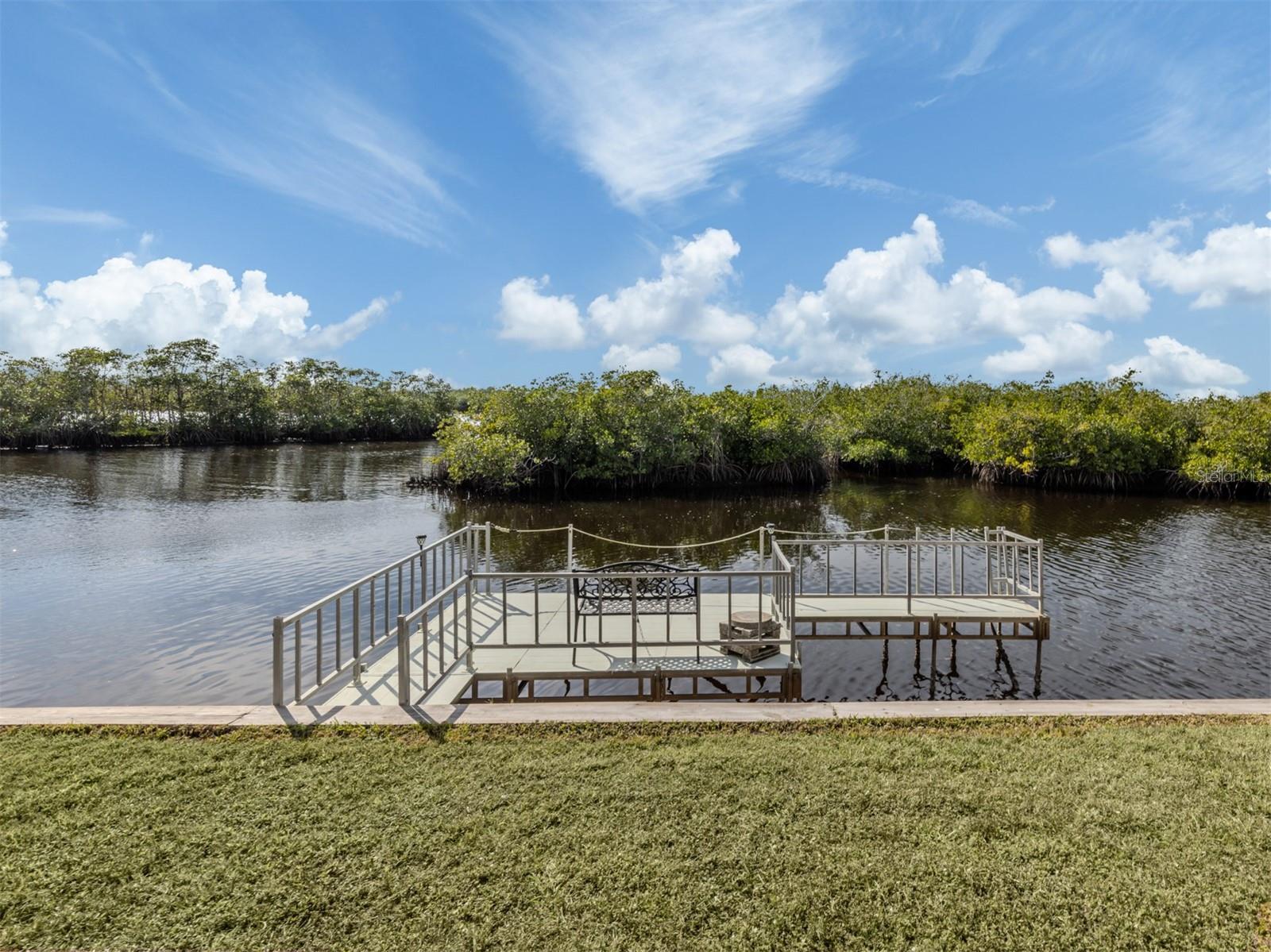106 ISLAND POINT RD — photo 14