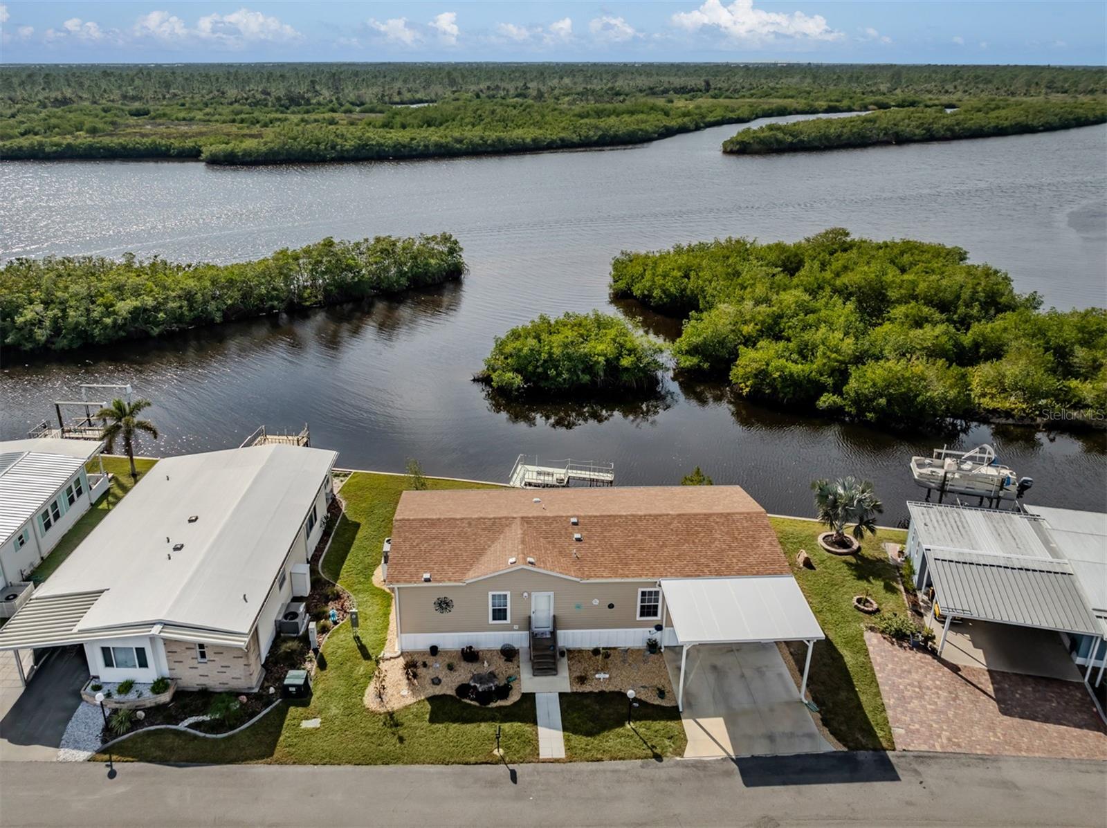 106 ISLAND POINT RD — photo 5
