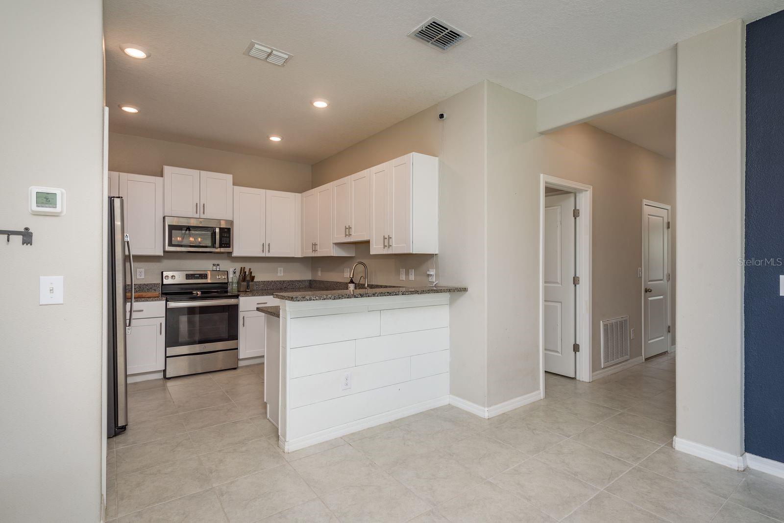 13387 CREST LAKE DR — photo 11