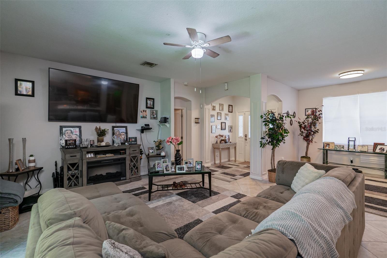 4126 COBBLER LN — photo 4