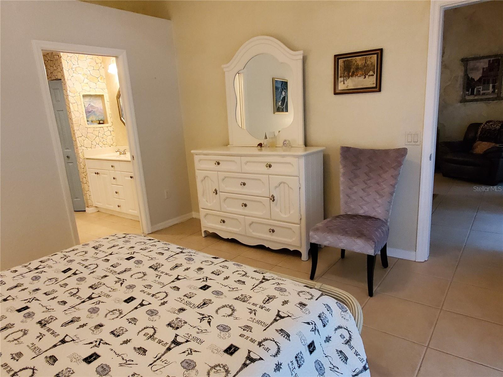 7138 CEDAR HOLLOW CIR — photo 13