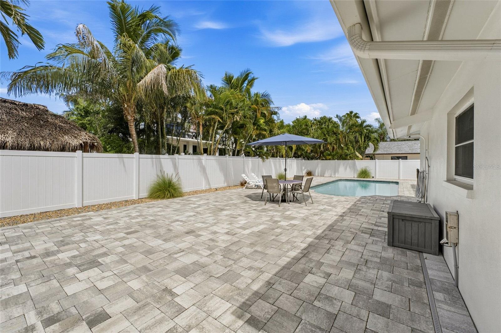 4523 CLEARWATER HARBOR DR S — photo 22
