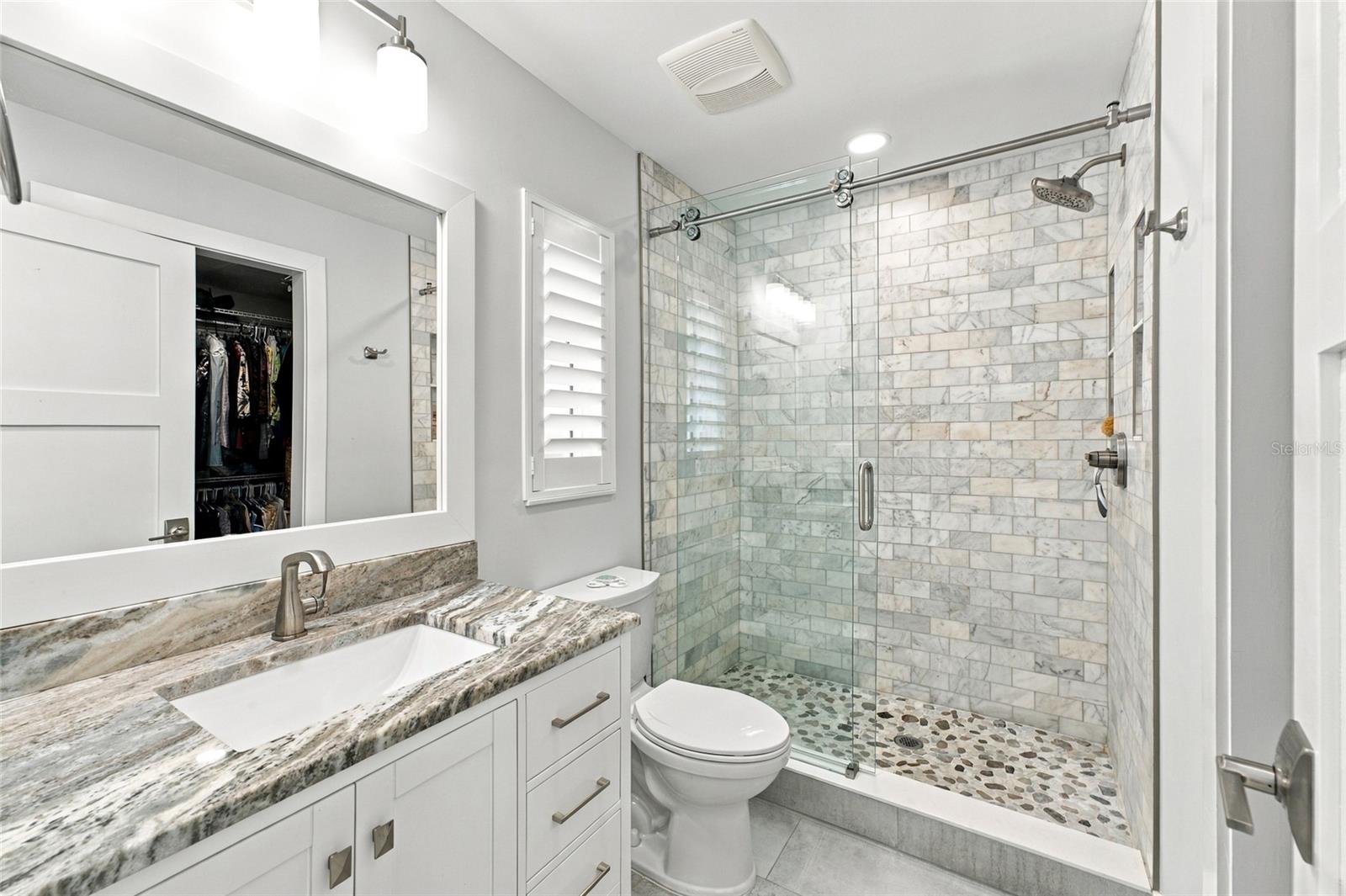 4523 CLEARWATER HARBOR DR S — photo 15