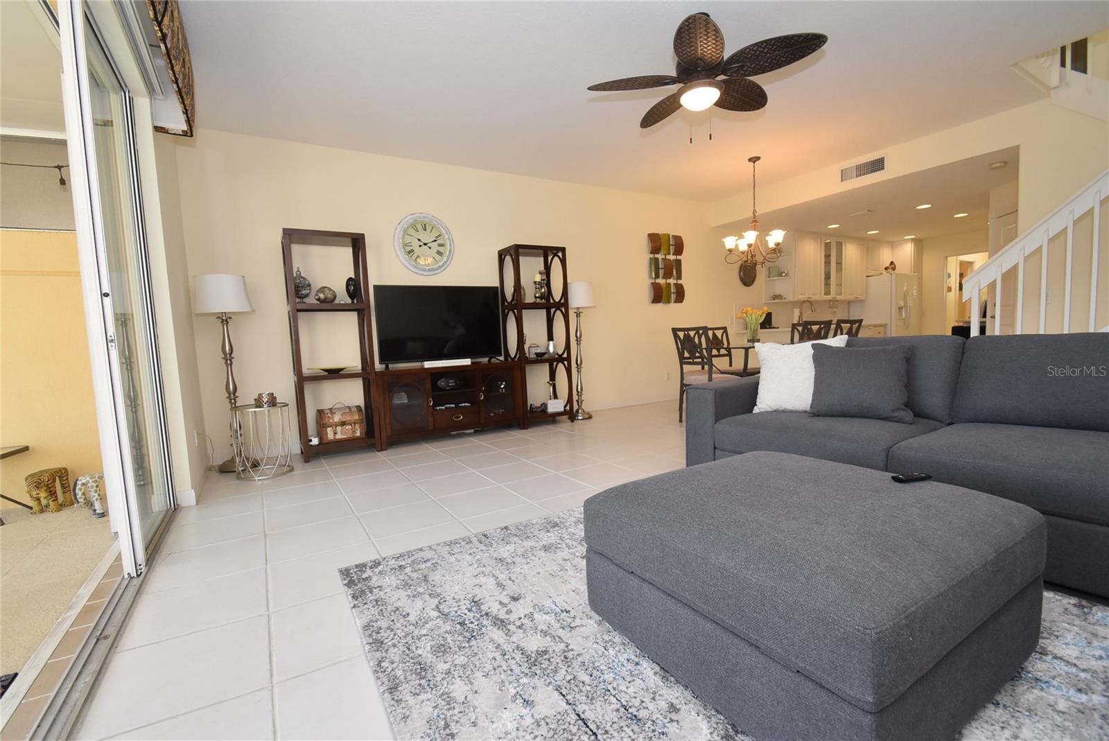 7624 BERGAMO AVE #4B — photo 8