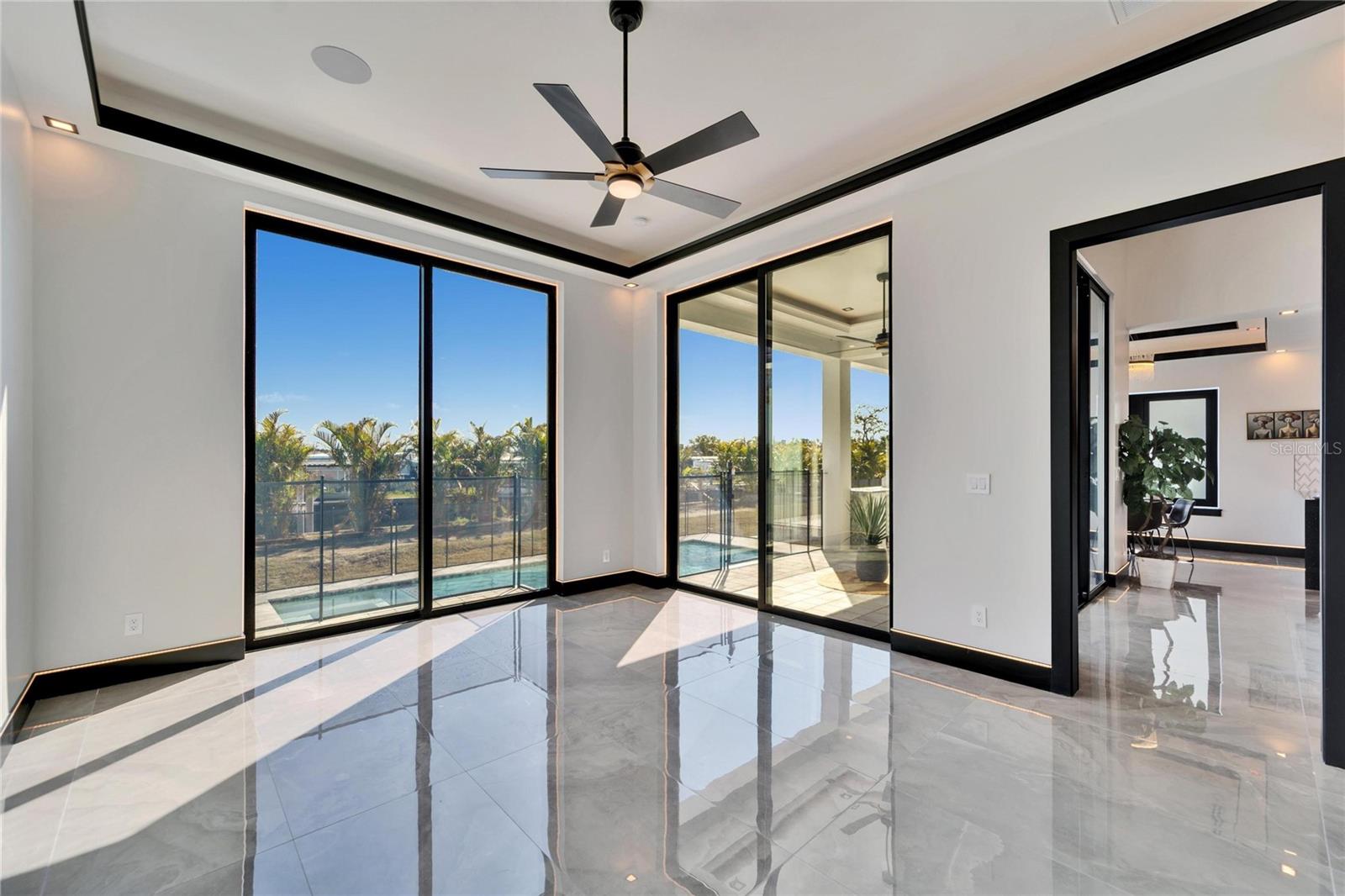 6536 SIMONE SHORES CIR — photo 40