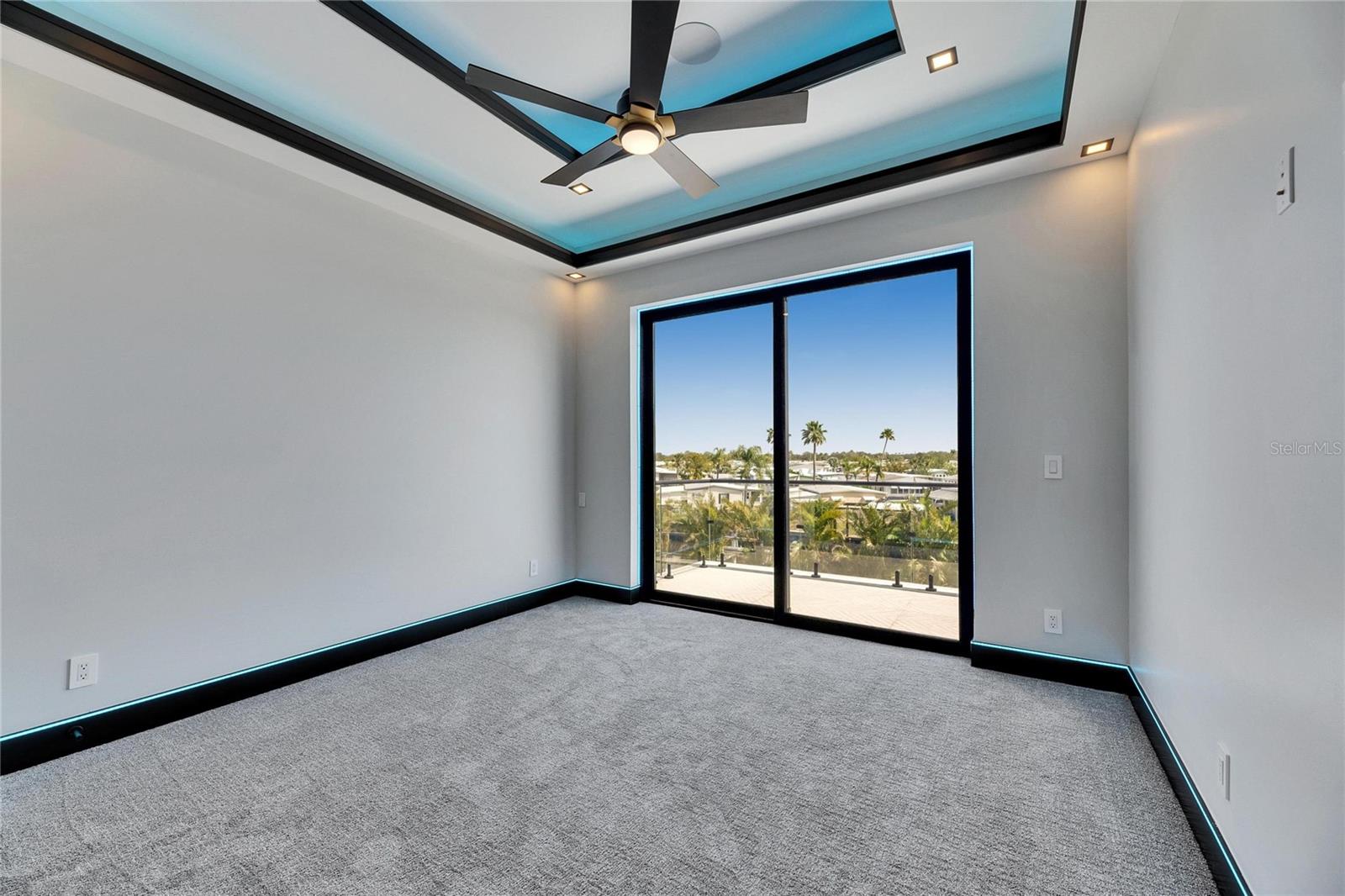 6538 SIMONE SHORES CIR — photo 66