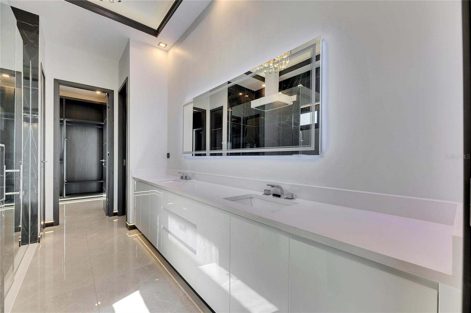 6538 SIMONE SHORES CIR — photo 36