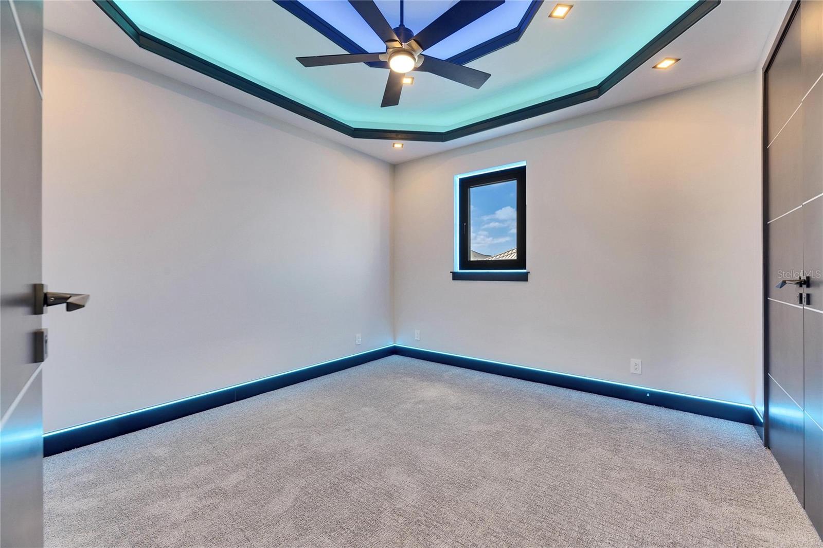 6538 SIMONE SHORES CIR — photo 55