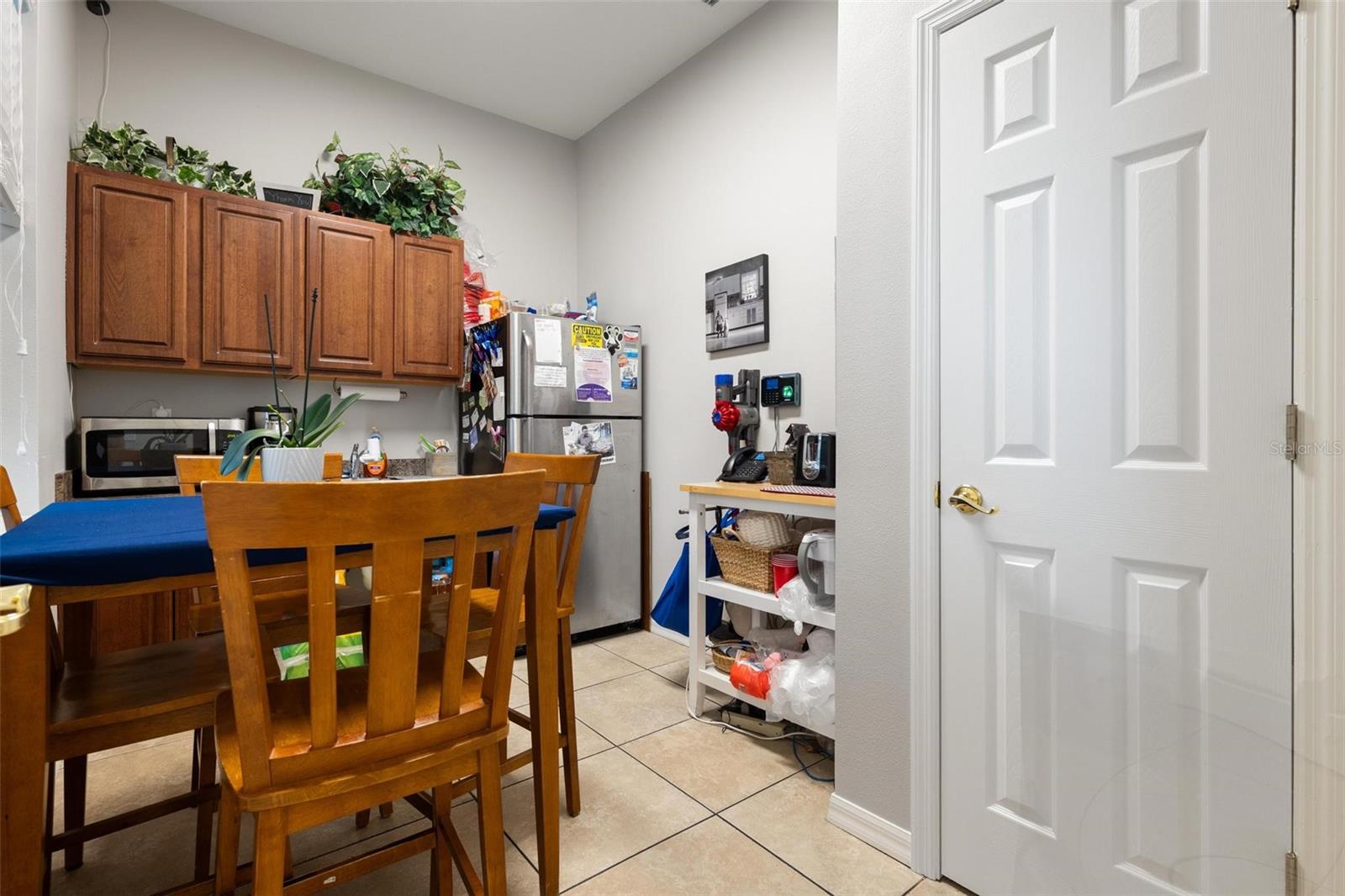 17929 HUNTING BOW CIR #101 & 102 — photo 20