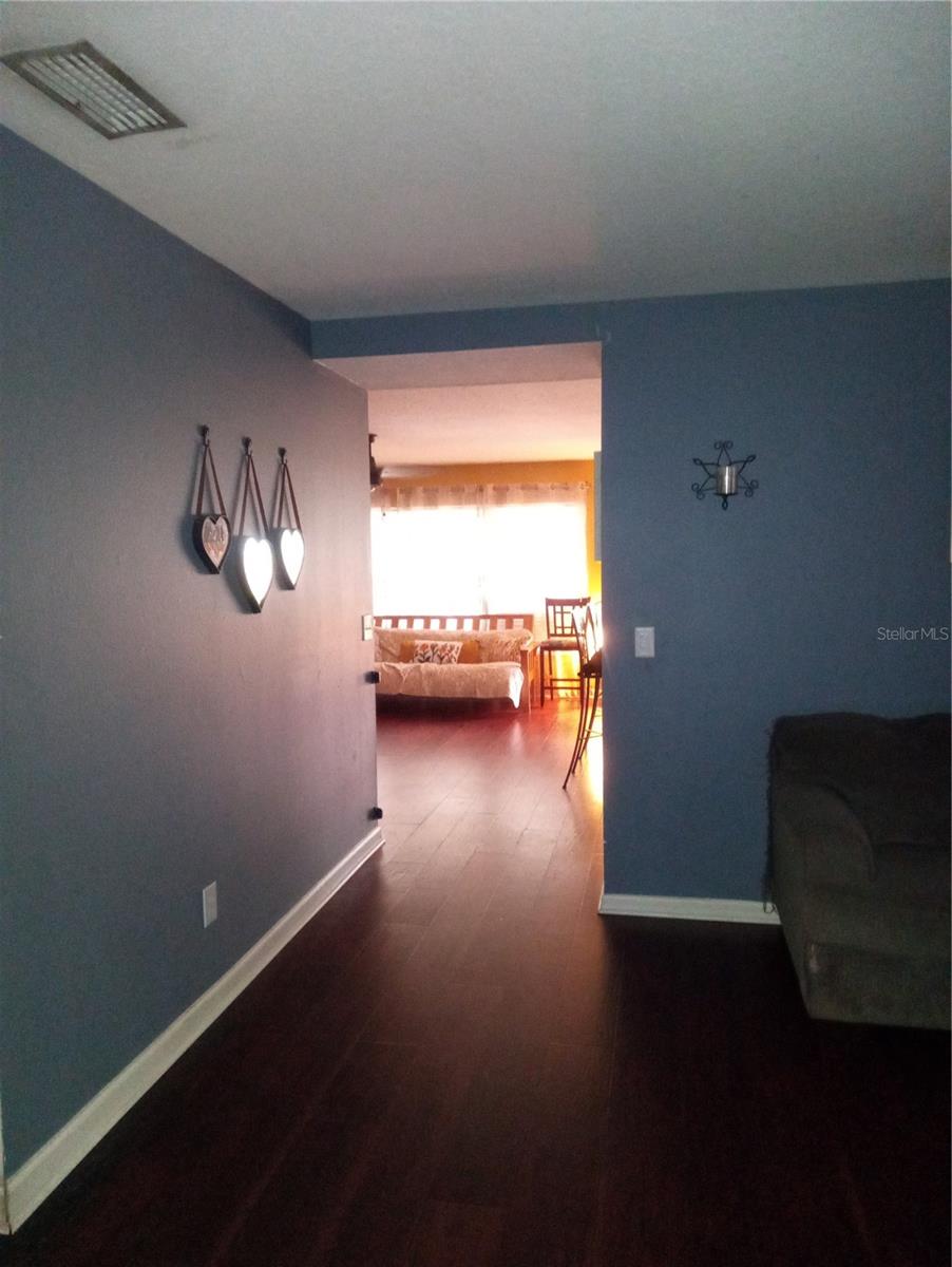 10933 SUBTLE TRAIL DR — photo 9