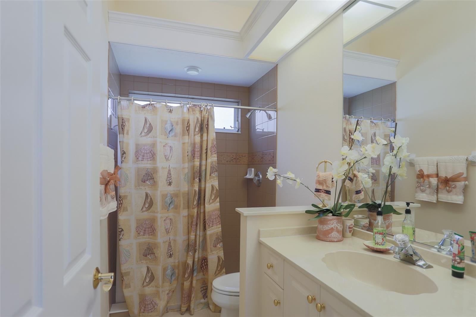 7005 STANHOPE PL — photo 25