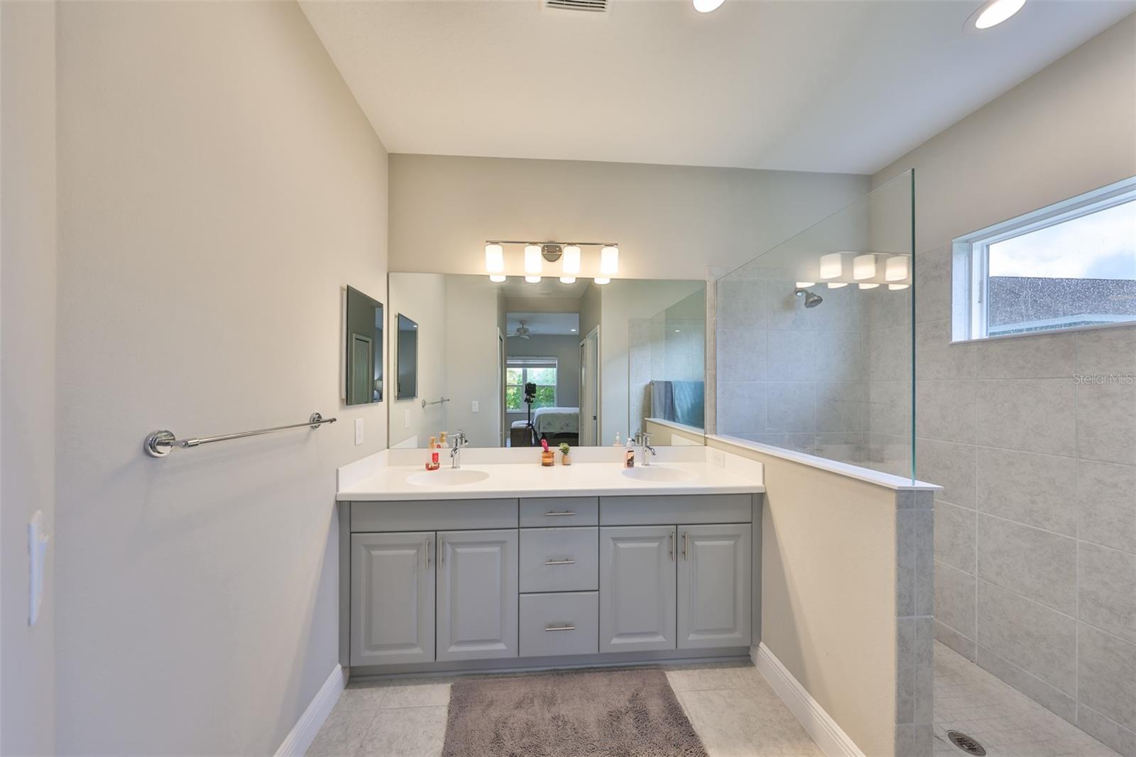 11008 SAND PINE LN — photo 34