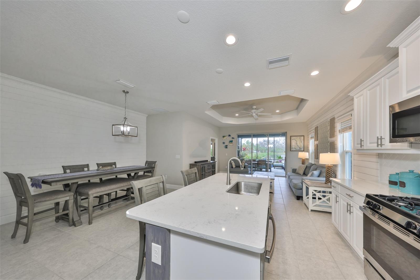 11008 SAND PINE LN — photo 18