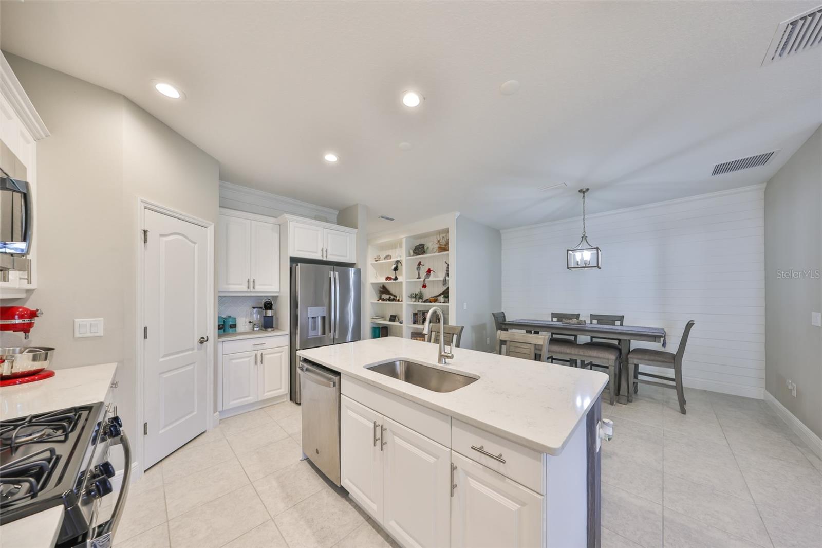 11008 SAND PINE LN — photo 26