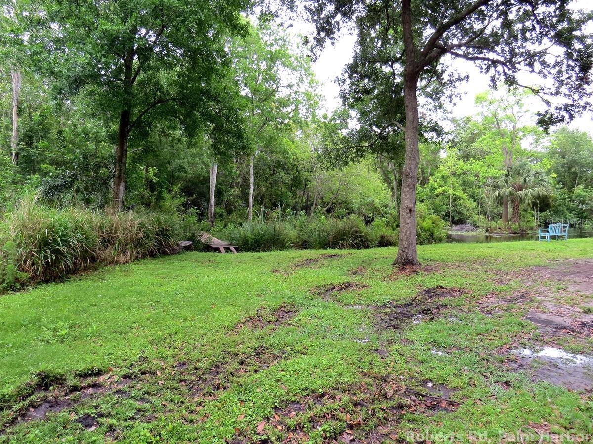 ROBERTS RD — photo 13