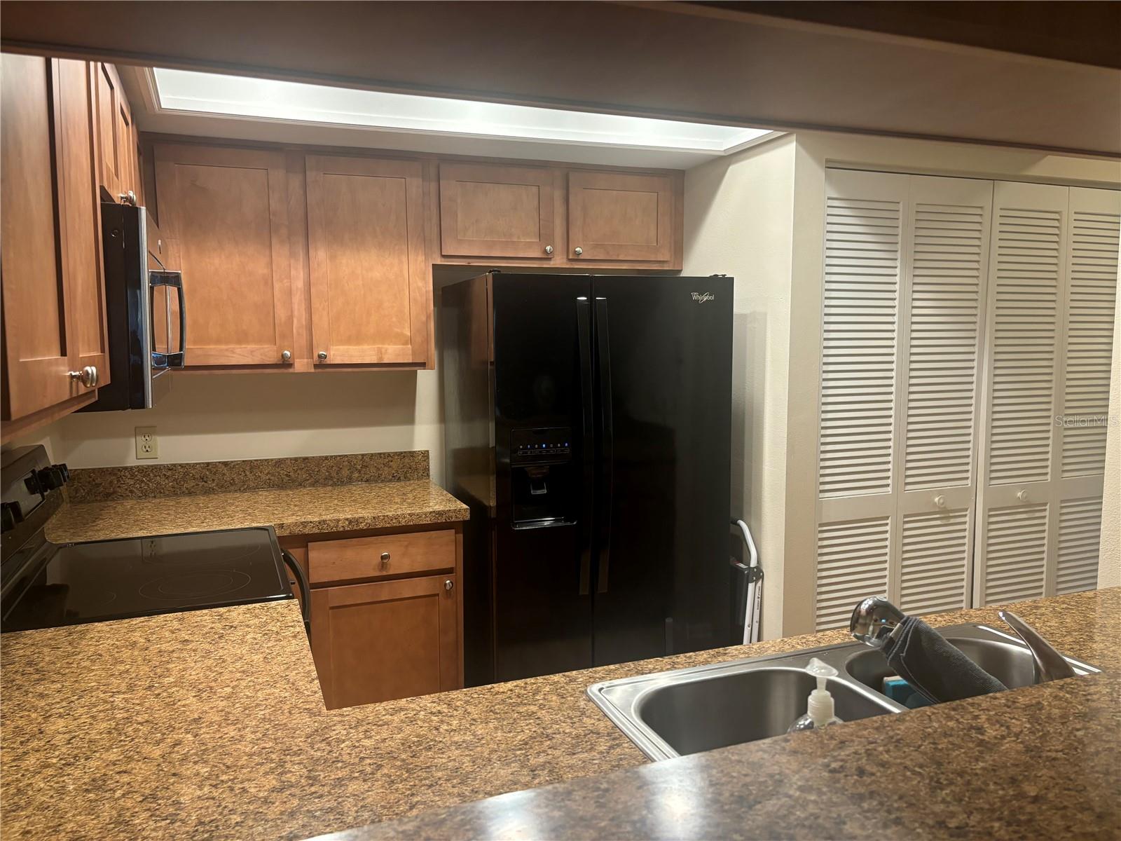 2765 COUNTRYSIDE BLVD #106 — photo 6