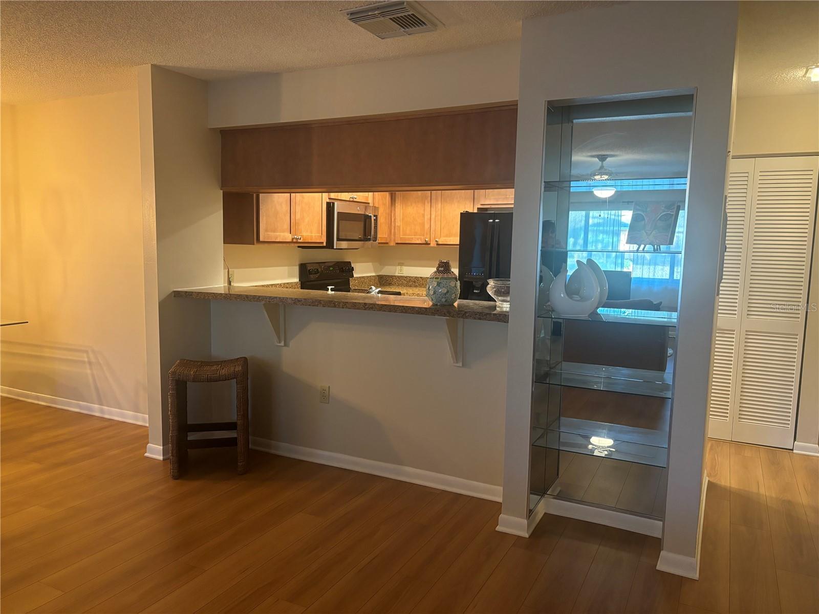 2765 COUNTRYSIDE BLVD #106 — photo 7