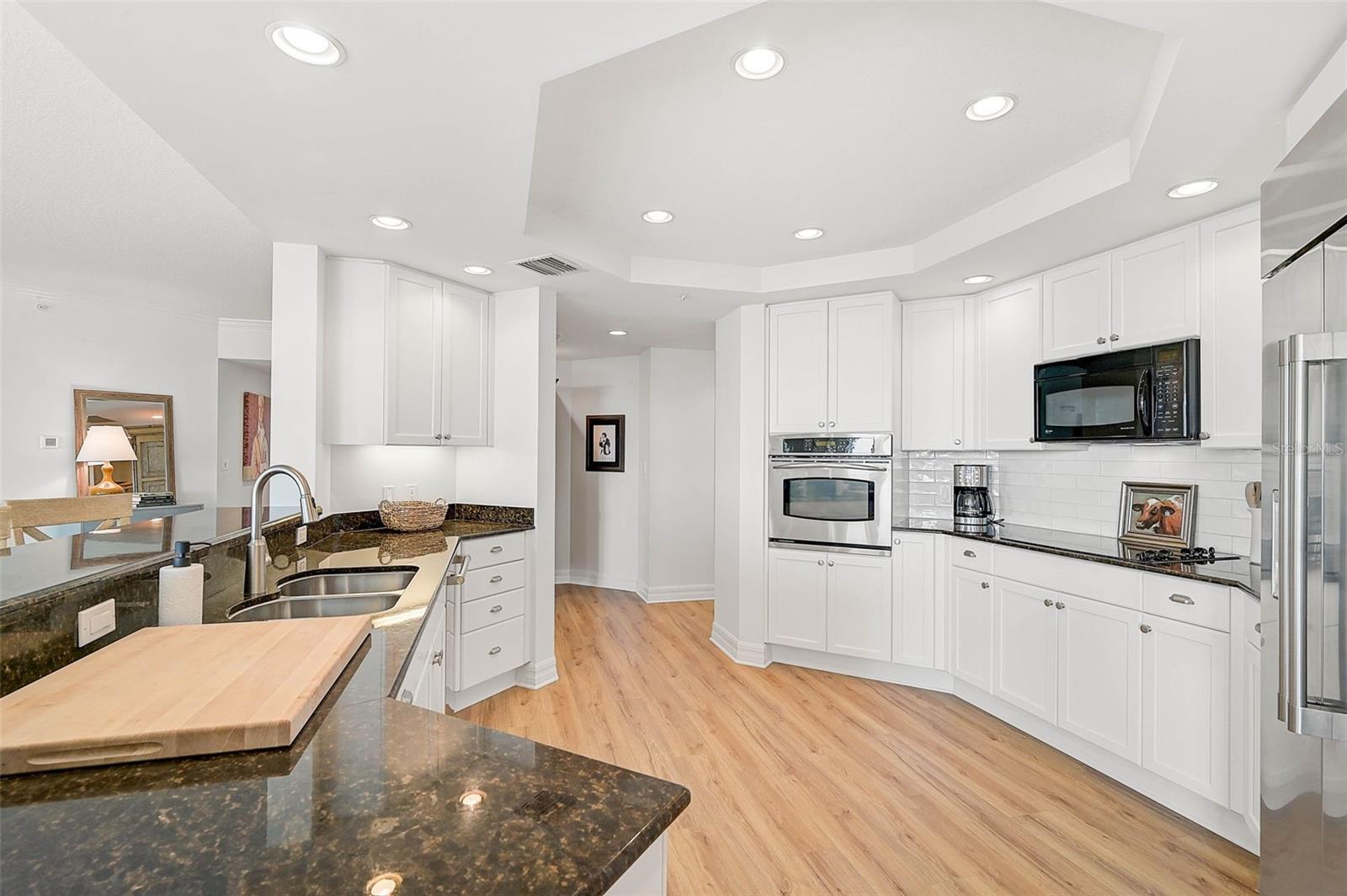 3603 N POINT RD #602 — photo 10