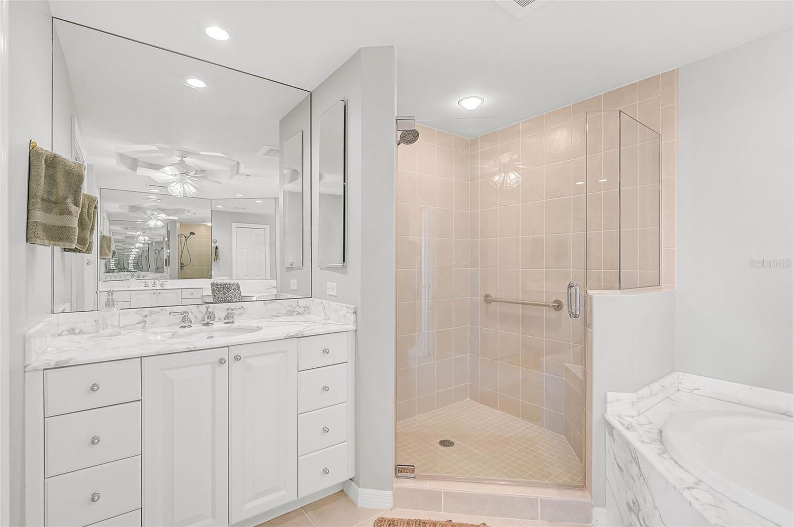 3603 N POINT RD #602 — photo 22