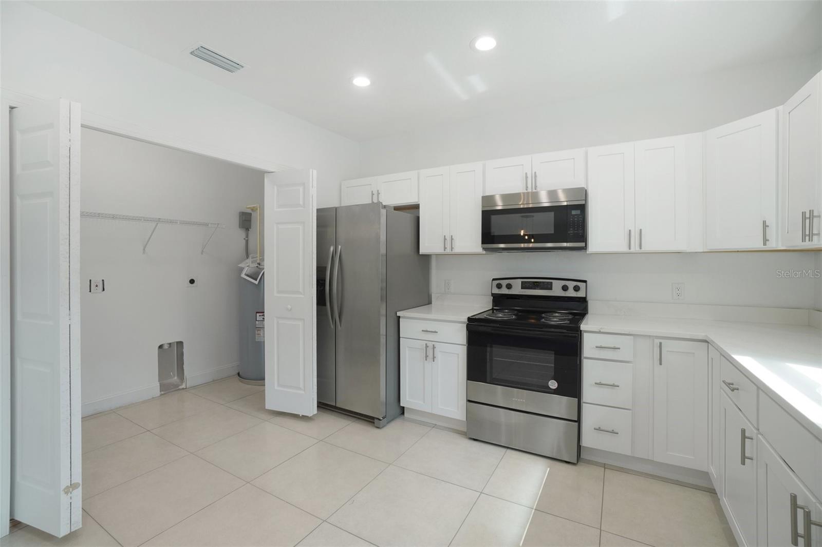 7409 & 7411 E 23RD AVE — photo 14