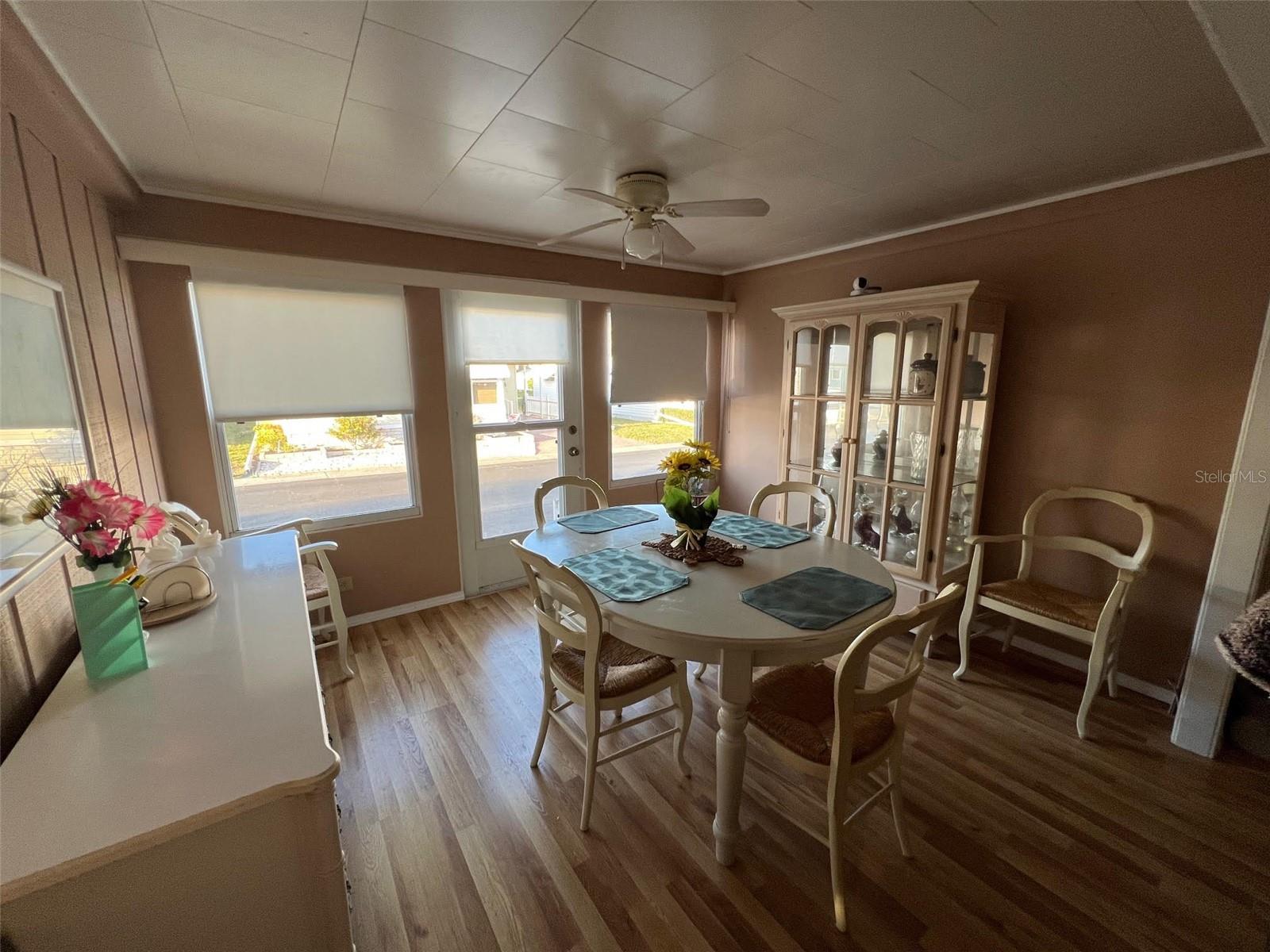 220 ROYAL PALM CIR — photo 11