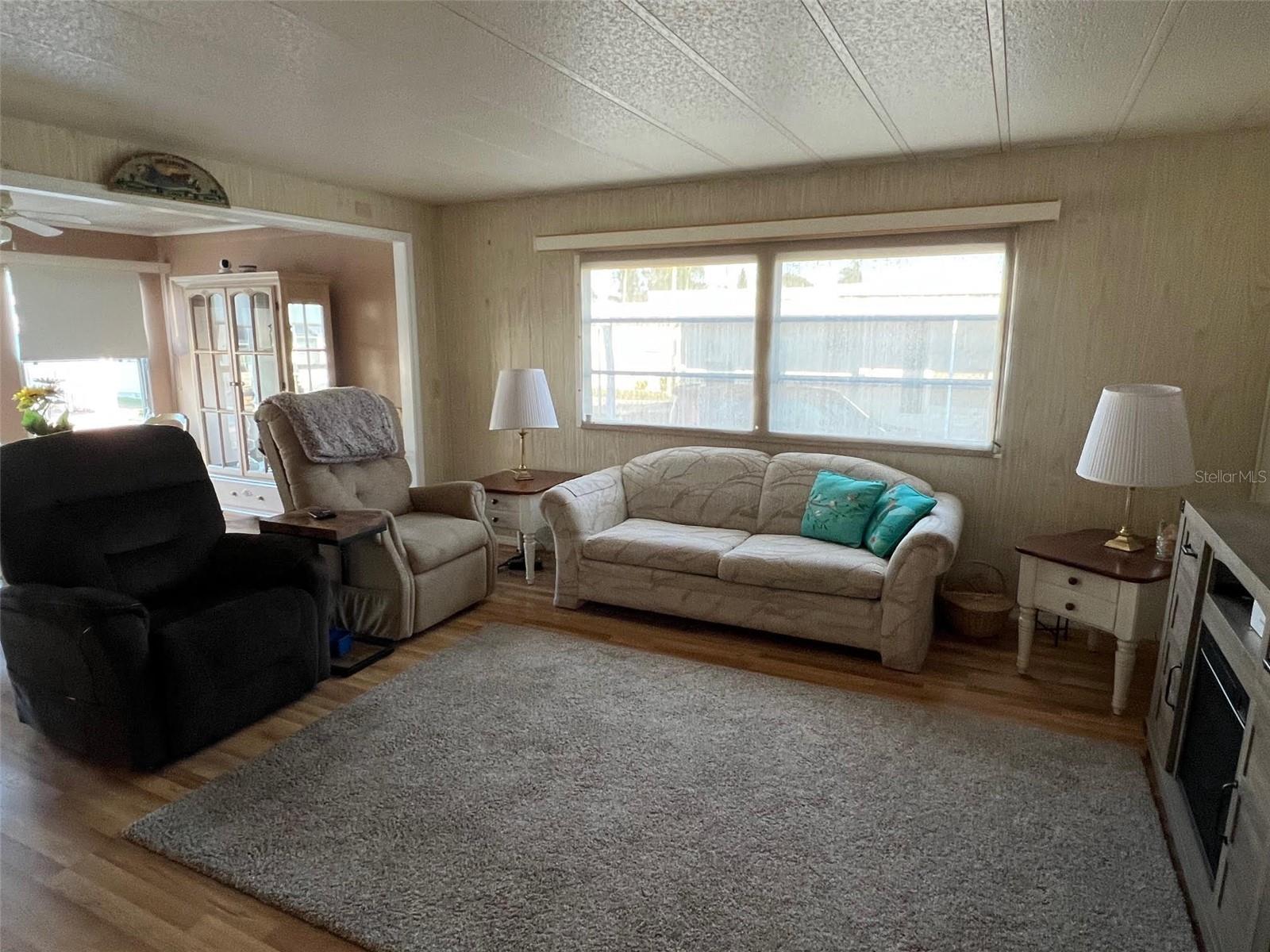 220 ROYAL PALM CIR — photo 10