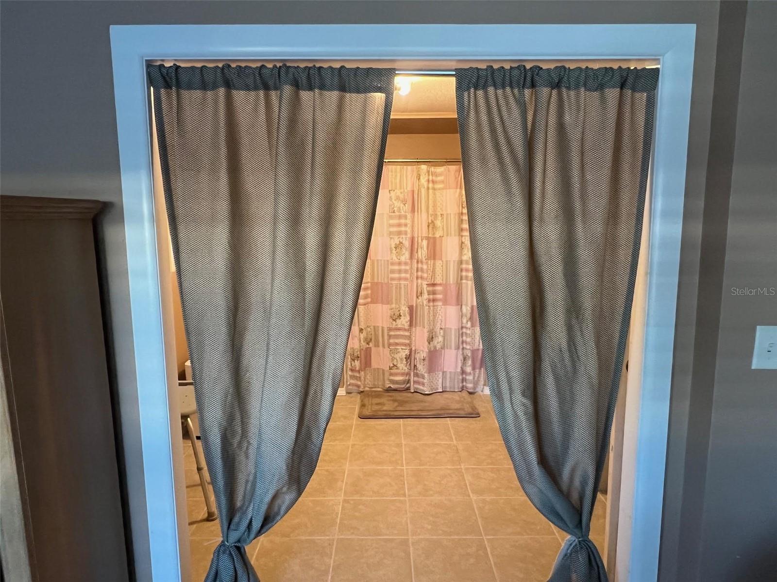 220 ROYAL PALM CIR — photo 20