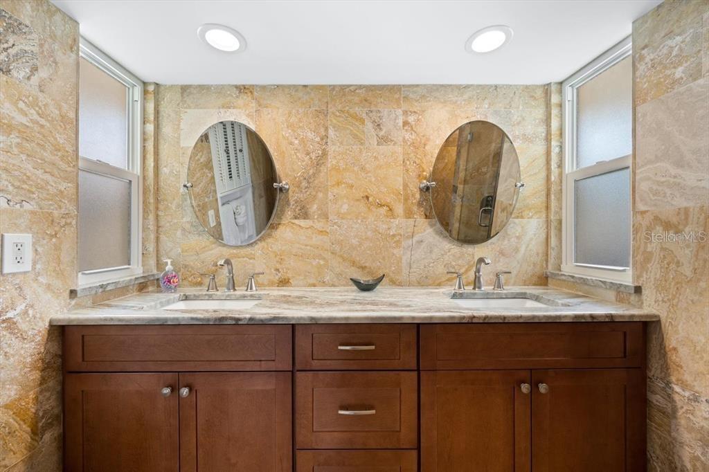 327 AVENIDA MILANO — photo 38