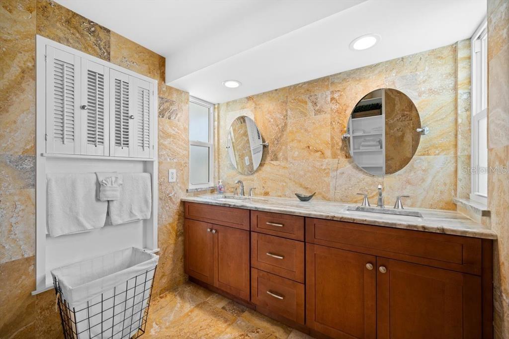 327 AVENIDA MILANO — photo 39